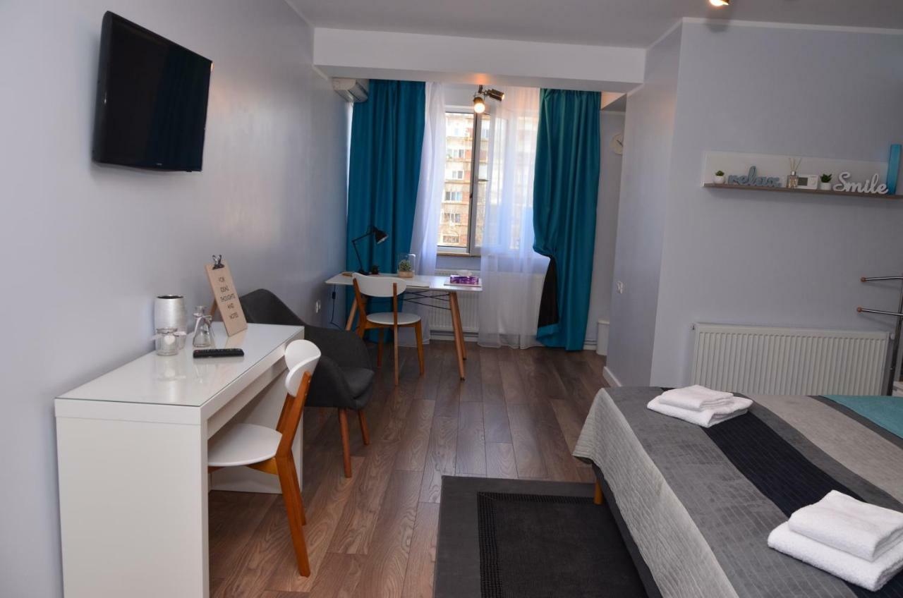 Aparthotel Danube กาลาจิ ภายนอก รูปภาพ